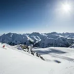 Burgi's - Adults Only 4* Lech am Arlberg