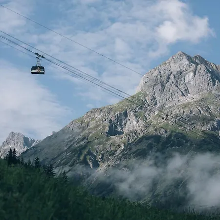 Burgi's - Adults Only Lech am Arlberg